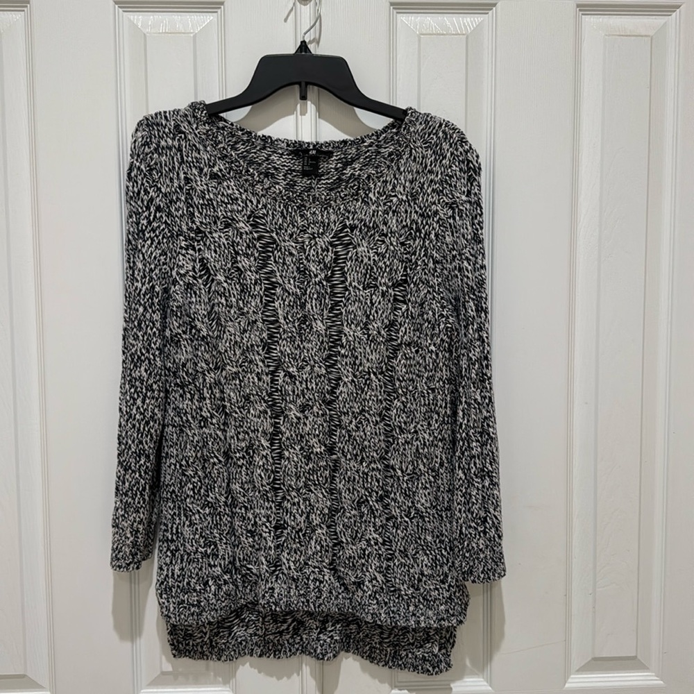 H&M sweater